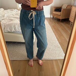 GAP Women's Blue Jeans with White Drawstring